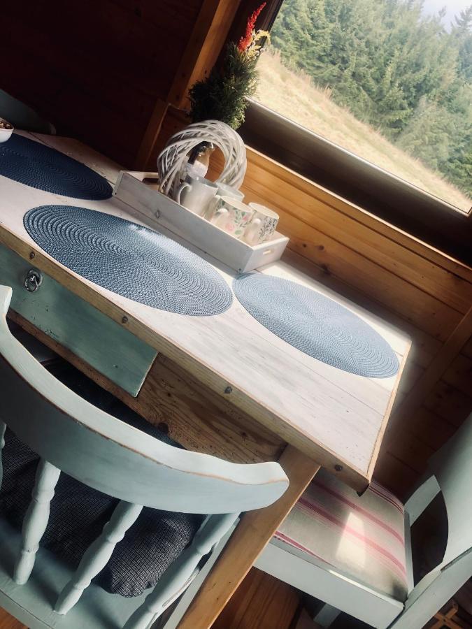 Chalet Ksiazka I Kubek Juszczyna